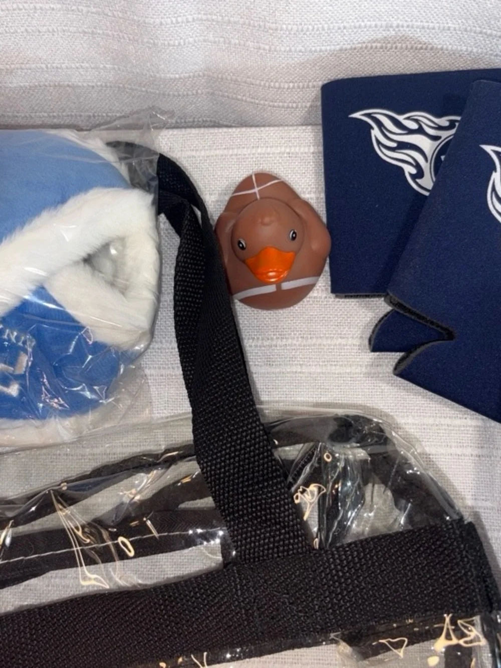 NWOT 2 Vintage NFL Bags Tennessee Titans Drawstring bag and a NFL Tote & Swag